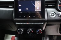 USED 2020 70 RENAULT CLIO 1.5 Blue dCi Iconic Hatchback 5dr Diesel Manual Euro 6 (s/s) (85 ps) SAT NAV / LONG MOT / BLUETOOTH / FINANCE AVAILABLE