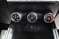 USED 2020 70 RENAULT CLIO 1.5 Blue dCi Iconic Hatchback 5dr Diesel Manual Euro 6 (s/s) (85 ps) SAT NAV / LONG MOT / BLUETOOTH / FINANCE AVAILABLE