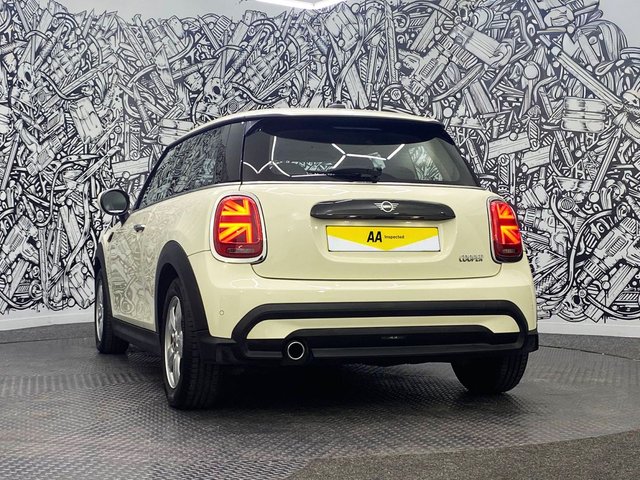 2021 MINI Hatch 1.5L Cooper Classic 3dr - Photo 9