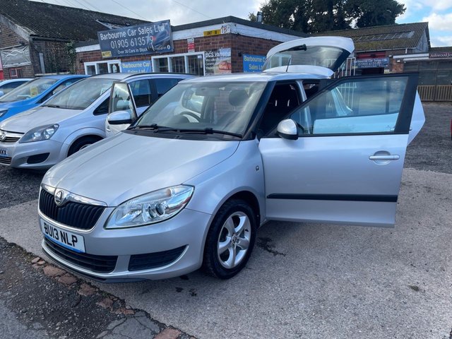2013 13 SKODA FABIA 1.2 SE Hatchback 5dr Petrol Manual Euro 5 (69 ps) 11 Service stamps, Insurance group 5, MOT October 2026