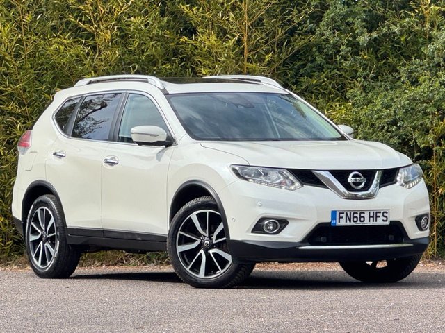 View our Nissan X-Trail 1.6 dCi Tekna SUV 5dr Diesel XTRON Euro 6 (s/s) (130 ps)