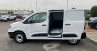 USED 2024 24 VAUXHALL COMBO Combo E 2300 100 kWh Prime 50 kWh AUTO  134 BHP 