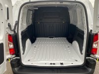 USED 2024 24 VAUXHALL COMBO Combo E 2300 100 kWh Prime 50 kWh AUTO  134 BHP 