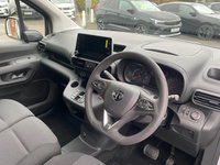 USED 2024 24 VAUXHALL COMBO Combo E 2300 100 kWh Prime 50 kWh AUTO  134 BHP 