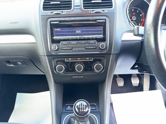 2015 Volkswagen Golf 1.2L S 2dr - Photo 12