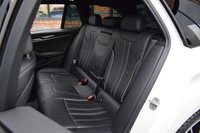 USED 2018 Y BMW 5 SERIES 3.0 530d M Sport Touring 5dr Diesel Auto Euro 6 (s/s) (265 ps) PAN ROOF / HUD / H&K / REV CAM