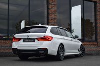 USED 2018 Y BMW 5 SERIES 3.0 530d M Sport Touring 5dr Diesel Auto Euro 6 (s/s) (265 ps) PAN ROOF / HUD / H&K / REV CAM