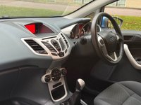 USED 2009 09 FORD FIESTA 1.25 Zetec Hatchback 3dr Petrol Manual (133 g/km, 81 bhp) 