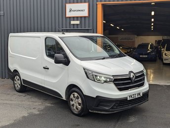 2022 RENAULT TRAFIC
