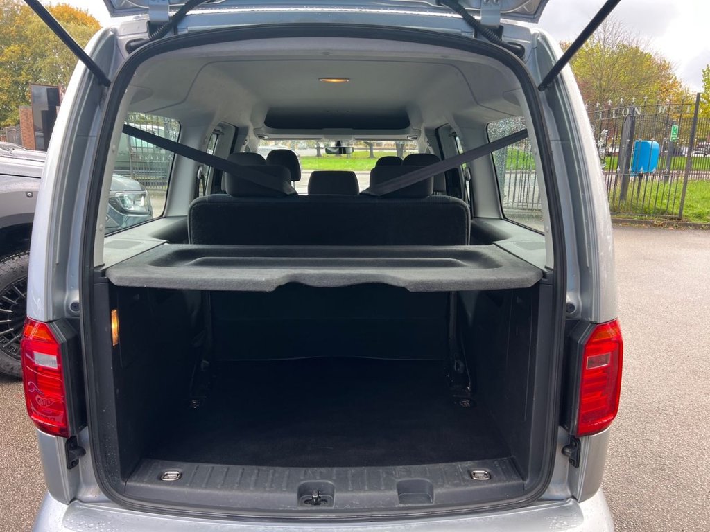 USED 2018 18 VOLKSWAGEN CADDY MAXI LIFE 2.0 TDI BlueMotion Tech MPV 5dr Diesel DSG Euro 6 (s/s) (102 ps) 2 LITRE / DSG / 7 SEATS