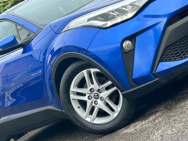 2022 TOYOTA C-HR 2022 1.8 VVT-h GPF Icon SUV 5dr Petrol Hybrid CVT Euro 6 (s/s) (122 ps) - Photo 7