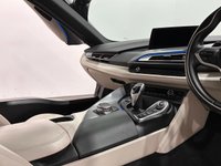 USED 2018 V BMW I8 1.5 7.1kWh Coupe 2dr Petrol Plug-in Hybrid Auto 4WD Euro 6 (s/s) (362 ps) 36871 Miles , Striking Sophisto Leather , Ivory Sophisto Leather, Universal remote control