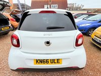 USED 2016 66 SMART FORFOUR 0.9T Edition White Hatchback 5dr Petrol Twinamic AUTOMATIC Stunning 5 door petrol low Mileage with a FSH