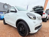 USED 2016 66 SMART FORFOUR 0.9T Edition White Hatchback 5dr Petrol Twinamic AUTOMATIC Stunning 5 door petrol low Mileage with a FSH