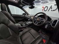 USED 2015 65 PORSCHE CAYENNE 3.0 TD V6 SUV 5dr Diesel TiptronicS 4WD Euro 6 (s/s) (262 ps) Luxury Performance | Panoramic Comfort | Iconic Porsche Engineering | Everyday Practicality