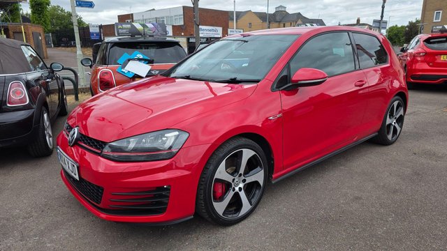 View our VOLKSWAGEN GOLF