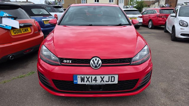 View our VOLKSWAGEN GOLF