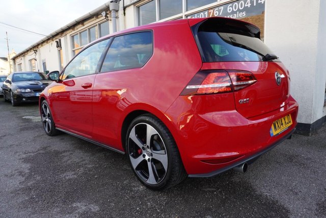 2014 VOLKSWAGEN GOLF 2.0 TSI BlueMotion Tech GTI Performance DSG Euro 6 (s/s) 3dr - Photo 4