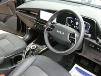 USED 2022 72 KIA NIRO 1.6h GDi 3 SUV 5dr Petrol Hybrid DCT Euro 6 (s/s) (139 bhp) SAT NAV PART LEATHER REAR VIEW CAMERA CRUISE CONTROL PARKING SENSORS 1 OWNER SERVICE HISTORY KIA WARRANTY TILL OCT 2029