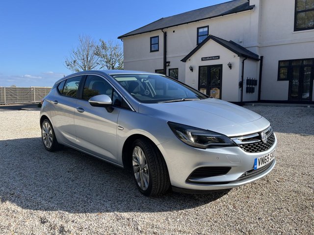 2015 65 Vauxhall Astra 1.6 CDTi ecoTEC BlueInjection Tech Line Hatchback 5dr Diesel Manual Euro 6 (110 ps)