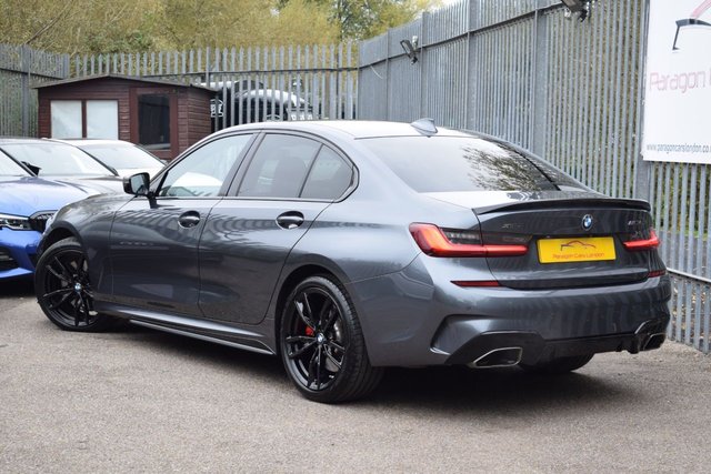 View our BMW 3 SERIES