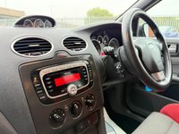 USED 2007 57 FORD FOCUS 2.5 SIV ST-2 Hatchback 5dr Petrol Manual (224 g/km, 221 bhp) MOT valid until September 2026