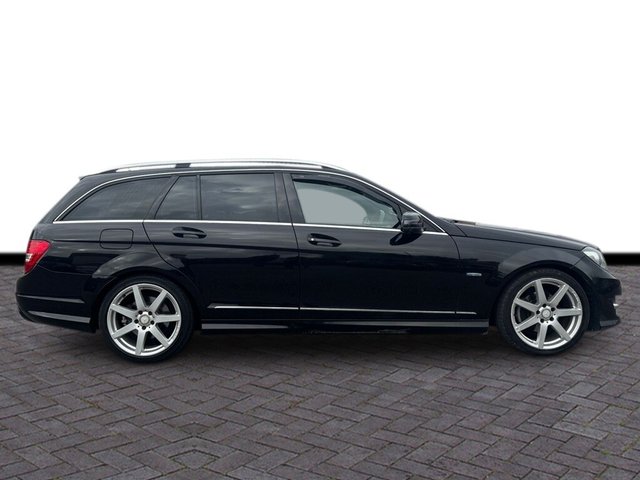 2011 Mercedes-Benz C-Class 2.1L Sport Edition 125 5dr - Photo 4