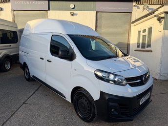 2023 VAUXHALL VIVARO