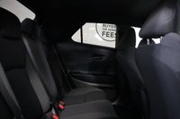 USED 2025 74 TOYOTA C-HR 1.8 VVT-h Design 5dr CVT (SAT NAV, HEATED SEATS) 