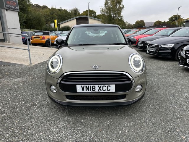 2018 MINI HATCH 1.5 Cooper Hatchback 5dr Petrol Manual Euro 6 (s/s) (136 ps) - Photo 2