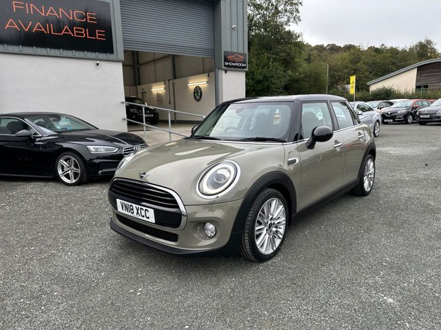 2018 MINI HATCH 1.5 Cooper Hatchback 5dr Petrol Manual Euro 6 (s/s) (136 ps) - Photo 3