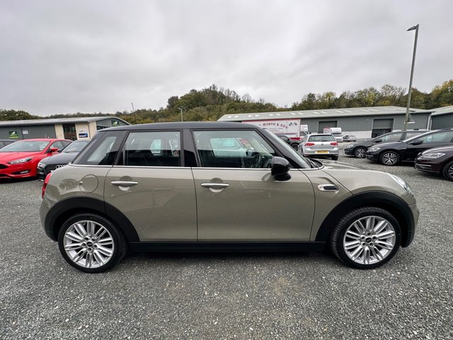 2018 MINI HATCH 1.5 Cooper Hatchback 5dr Petrol Manual Euro 6 (s/s) (136 ps) - Photo 8