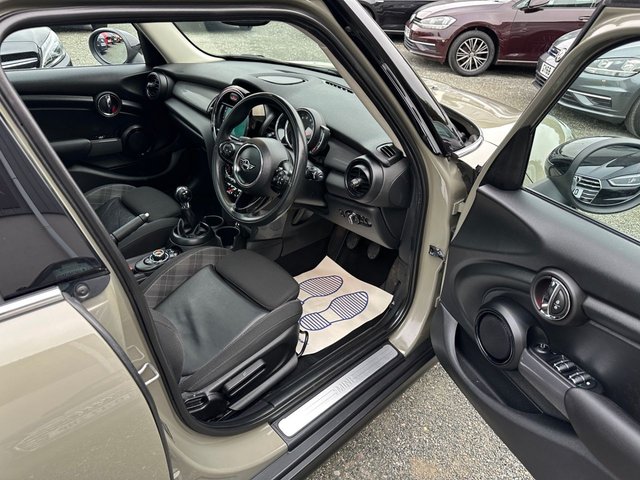 2018 MINI HATCH 1.5 Cooper Hatchback 5dr Petrol Manual Euro 6 (s/s) (136 ps) - Photo 9