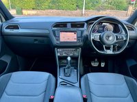 USED 2017 17 VOLKSWAGEN TIGUAN 2.0 TDI BlueMotion Tech R-Line SUV 5dr Diesel DSG Euro 6 (s/s) (150 ps) 