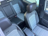 USED 2017 17 VOLKSWAGEN TIGUAN 2.0 TDI BlueMotion Tech R-Line SUV 5dr Diesel DSG Euro 6 (s/s) (150 ps) 