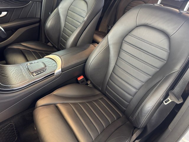 2020 Mercedes-Benz GLC - Photo 5