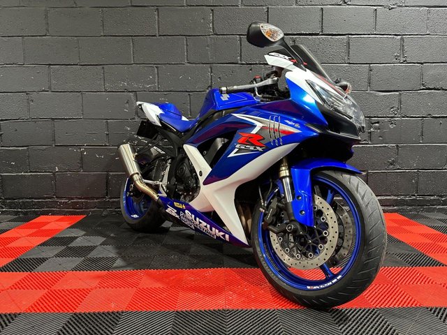 View our SUZUKI GSX-R600