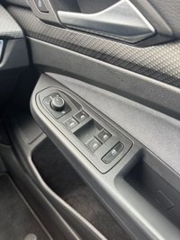 USED 2024 24 VOLKSWAGEN GOLF 1.5 eTSI MHEV R-Line Hatchback 5dr Petrol Hybrid DSG Euro 6 (s/s) (150 ps) Full service