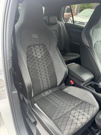 USED 2024 24 VOLKSWAGEN GOLF 1.5 eTSI MHEV R-Line Hatchback 5dr Petrol Hybrid DSG Euro 6 (s/s) (150 ps) Full service