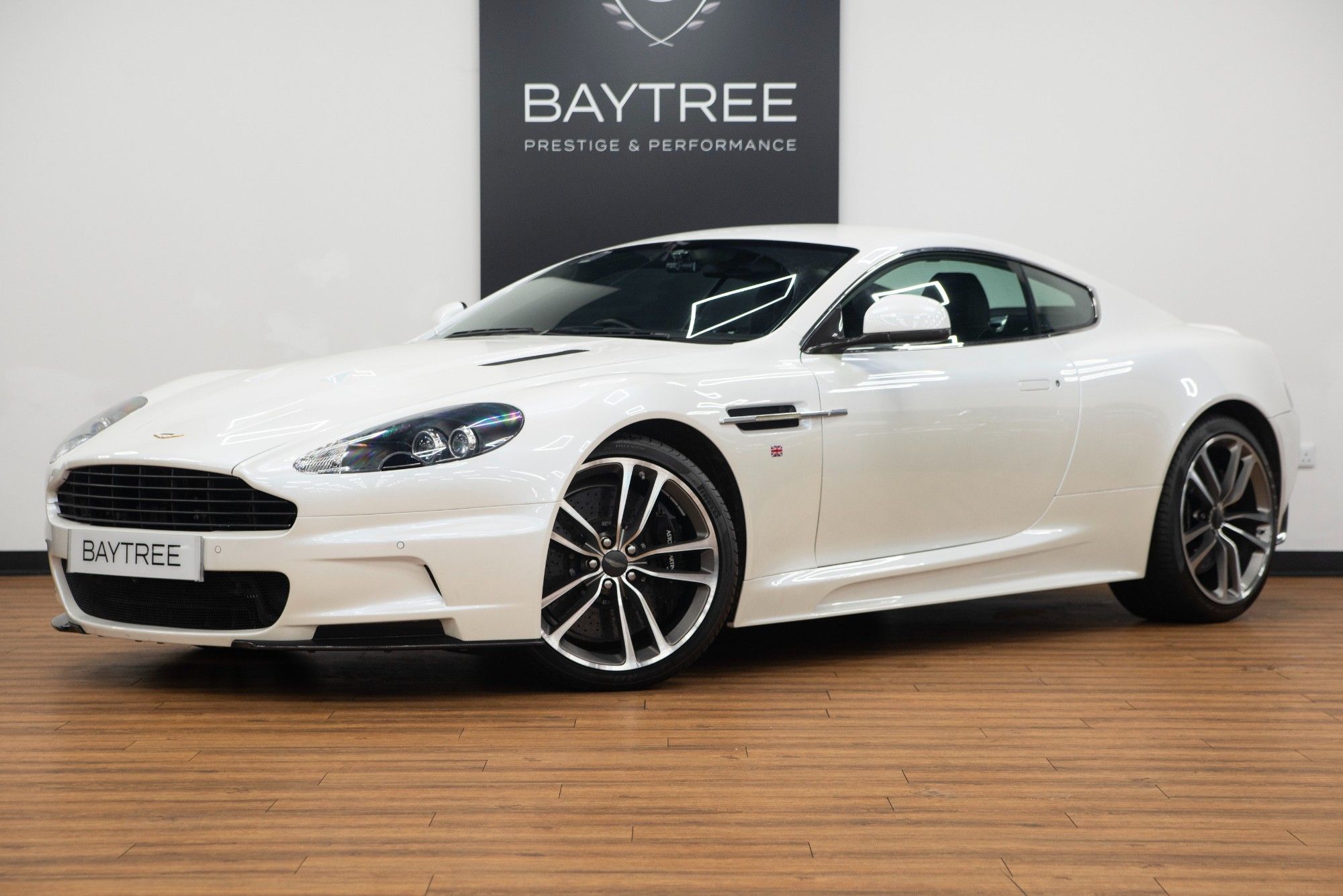 USED 2012 61 ASTON MARTIN DBS 5.9L 