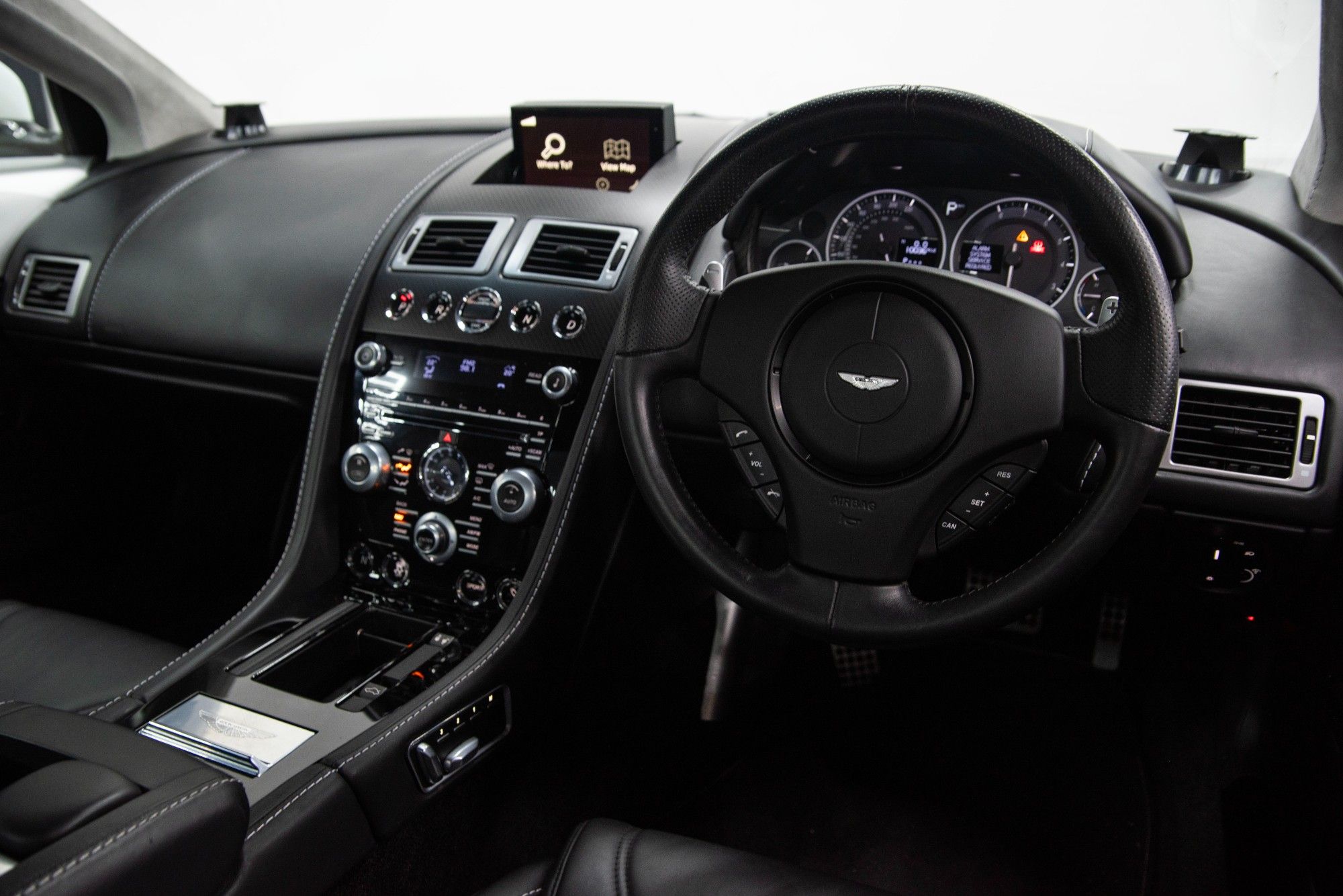 USED 2012 61 ASTON MARTIN DBS 5.9L 