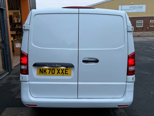 2020 Mercedes-Benz VITO - Photo 3