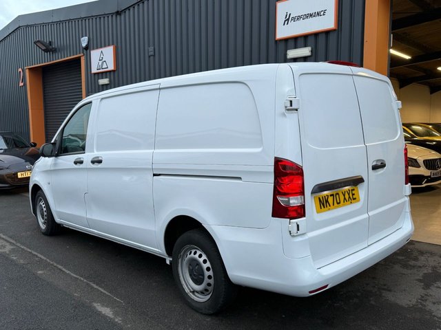 2020 Mercedes-Benz VITO - Photo 7