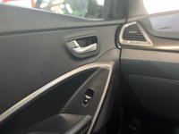 USED 2015 15 HYUNDAI SANTA FE 2.2 CRDi Premium SE SUV 5dr Diesel Auto 4WD Euro 5 (7 seat) (194 bhp) 2 keys, FSH, reverse camera, 7 seat