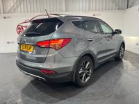 USED 2015 15 HYUNDAI SANTA FE 2.2 CRDi Premium SE SUV 5dr Diesel Auto 4WD Euro 5 (7 seat) (194 bhp) 2 keys, FSH, reverse camera, 7 seat