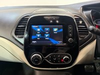 USED 2018 18 RENAULT CAPTUR 1.2 TCe ENERGY Signature S Nav SUV 5dr Petrol EDC Euro 6 (s/s) (120 ps) 2 keys, FSH, reverse camera, BOSE