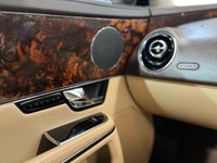 USED 2023 62 JAGUAR XJ 5.0L 3 keys, reverse cam, heated seats