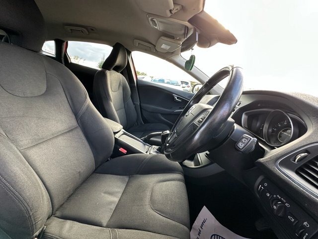 2014 Volvo V40 1.6L Es 5dr - Photo 11