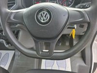 USED 2019 19 VOLKSWAGEN CRAFTER White 2.0 TDI CR35 Luton, 89,000 miles, 1 owner, Euro 6 ULEZ, 6-speed, Bluetooth, Electric Tail lift, Full Service History, great spec, + VAT @ 20%! This 2019 Volkswagen Crafter presents an exceptional ownership history, having been meticulously maintained by a single owner from new.  This 2.0 TDI CR35 Startline RWD LWB Euro 6 (s/s) 2dr model boasts a robust 2.0 litre diesel engine delivering a strong 138 bhp.  With a towing weight of 3000 kg and MOT valid until June 2026, it is ready for demanding tasks.  The Startline trim includes the Composition Audio system with Bluetooth connectivity, ensuring you stay connected on the go.  This Crafte