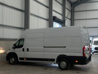 USED 2023 73 PEUGEOT BOXER 2.2 BLUEHDI 140PS PROFESSIONAL PREMIUM+ L4 H3  